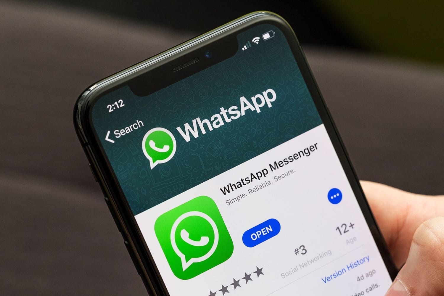Как выполнить групповой видеозвонок в WhatsApp на iPhone
